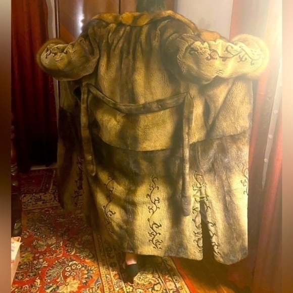 Saga Mink Sobol Saga furs Luxury Long coat with Sobol on collar & wrist high Qul - Picture 6 of 16